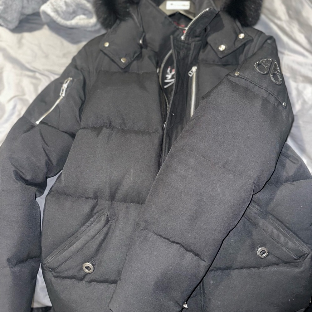 Men's Black Puffer Jacket